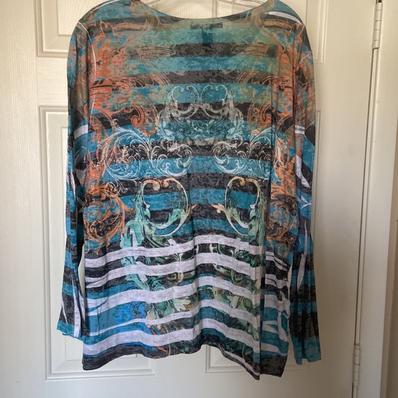 INC  top - Picture 2 of 4